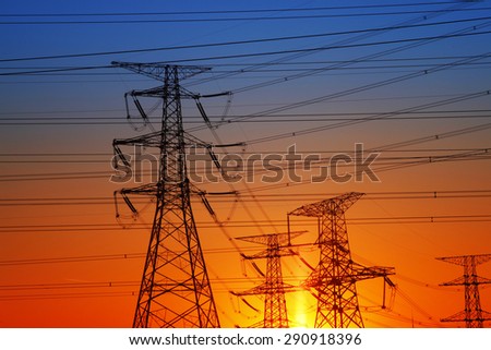 The evening electricity pylon silhouette, it is very beautiful