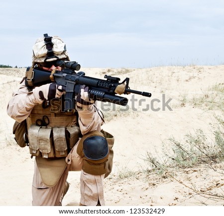 US marine in the desert