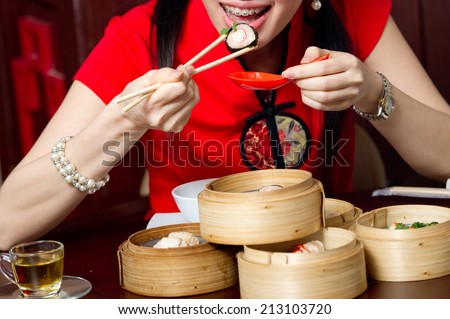 Chinese steamed dimsum in bamboo containers traditional cuisine,Shumai dumpling, a very popular Dim Sum in Hong Kong