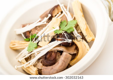 Claypot Cooked Pork Rib Soup With Isolated Background,pork and herbal soup, ba kut teh