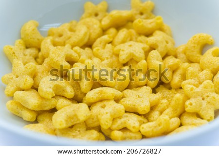 Appetizing view of  bowl of nutritious and delicious corn flake cereal
