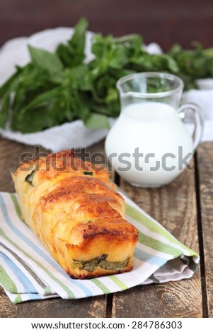 Pull apart bread with cheese