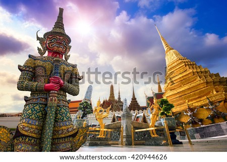 Wat Phra Kaew, Temple of the Emerald Buddha Wat Phra Kaew is one of Bangkok\'s most famous tourist sites and it was built in 1782 at Bangkok, Thailand