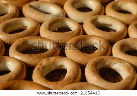a lot of gold baked bread rings
