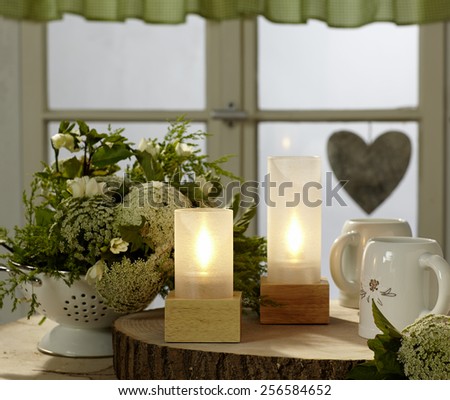 Cozy table lights for the garden party