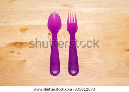 purple plastic  tableware