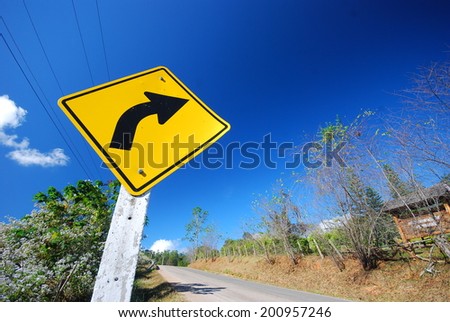 Sharp Right Turn Sign