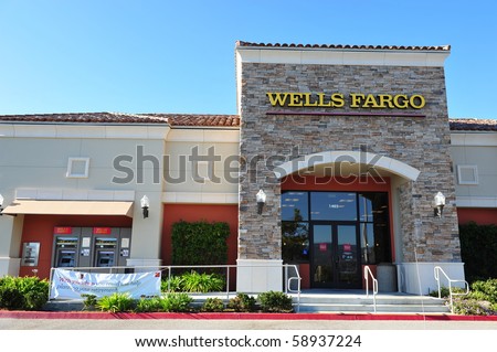 AUGUST 10 : Wells Fargo Loses Ruling on Overdraft Fees August 10, 2010 in San Francisco, CA Bank branch in Simi Valley, CA