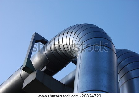 pipes of an industrial oil pipeline for the transport of oil