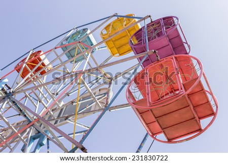 Thailand Ferris wheel old style. Thai Ferris wheel high about 15-25 m. for easy dislocate.