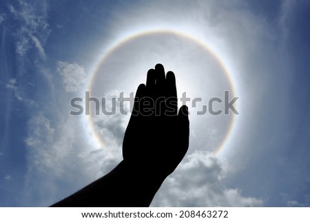an optical phenomenon sun halo