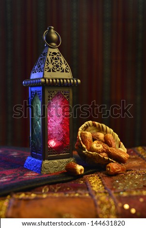 Black Ramadan lantern and dates