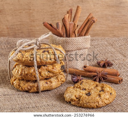 cookies and cinnamon sticks
