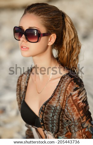 vogue sexy woman at sea beach, beautiful girl in bikini, fashion model. sunset color . series.