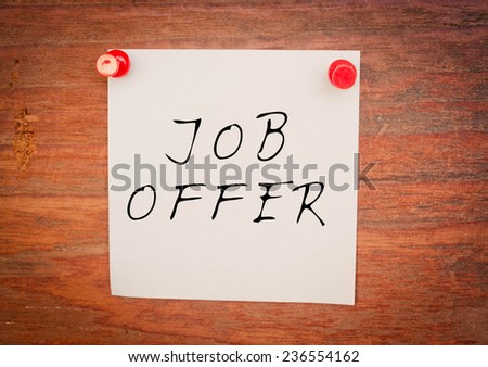 Text job offer on note paper