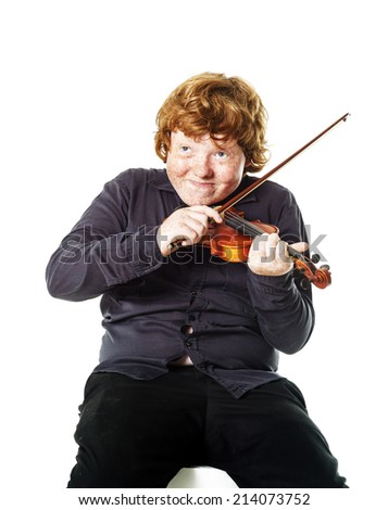 Big fat red-haired boy with small violin. Dmensions mismatch.
