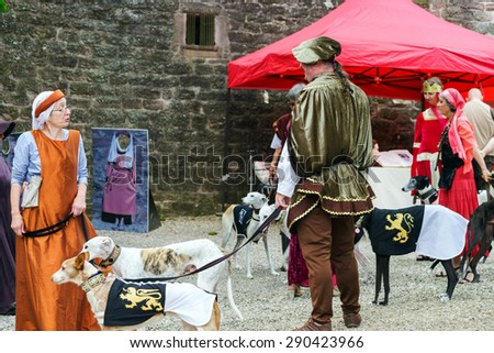 Editorial,14st June 2015: Chatenois, France: Fete des Remparts de Chatenois. Fancy-dress medieval holiday and festival in old castle.