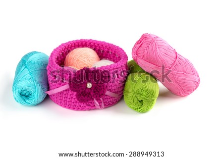 knitted basket, purple, green, pink, beige, knitted flower