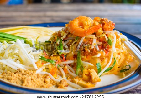 Thai Fried Noodles with shrimps.