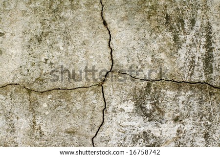 Old white cracked plaster wall. architectural background, indoor wall width crack