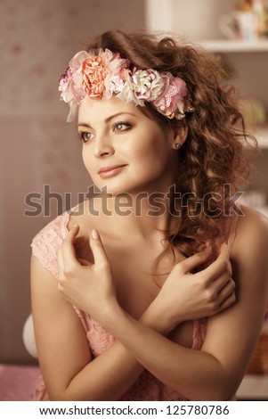 Luxury vintage woman with flowers