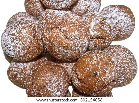 Super tasty homemade chocolate cakes with sugar powder for every meal. Good with hot drinks and milk