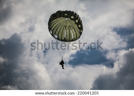 Parachutist in the war