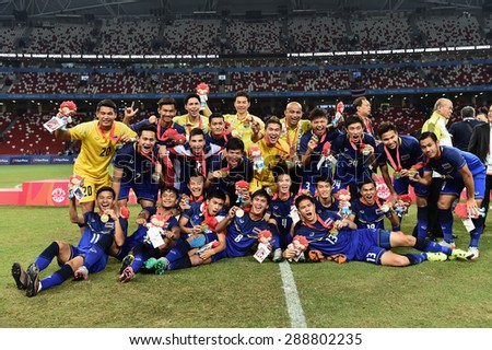 Kallang Singapore - JUNE15:Thai National team celebrates winning the gold medal. 28th SEA Games Singapore 2015  at Singapore National Stadium on JUNE15 2015