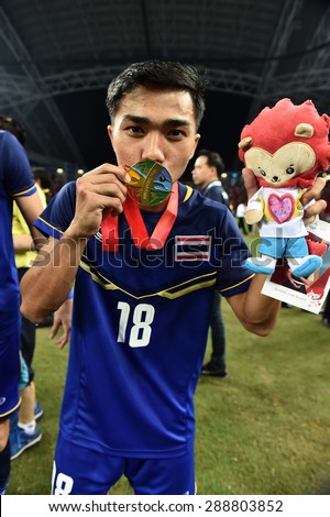 Kallang,Singapore - JUNE 15:Chanatip Songkrasin celebrates winning the gold medal. 28th SEA Games Singapore 2015  at Singapore National Stadium on JUNE15 2015