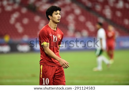 Kallang,Singapore JUNE15:NGUYEN Cong Phuong of Vietnam in action during the 28th SEA Games Singapore 2015 match between Vietnam and Indonesia at Singapore National Stadium on JUNE15 2015