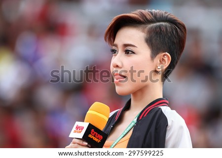 SARABURI THAILAND- JULY18:Nutlada Korsuwan of announcer with True Sports TV during Thai Premier League between Saraburi Fc and Buriram United at Saraburi Stadium on July18,2015 in Saraburi Thailand