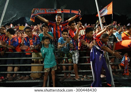 BANGKOK THAILAND-JULY 25 :Unidentified fans of Thai Port Fc in supporters during Thai Premier League between Thai Port Fc and Bangkok Glass FC. at PAT Stadium on July25,2015 in Bangkok Thailand