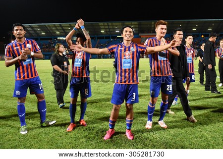 BANGKOK THAILAND- AUGUST 9 :Players of Thai Port Fc thank fans and celebrates during Thai Premier League between Thai Port Fc and BEC-Tero Sasana FC at PAT Stadium on August 9,2015 in Bangkok Thailand