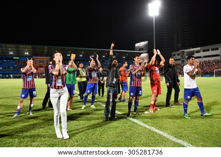 BANGKOK THAILAND- AUGUST 9 :Players of Thai Port Fc thank fans and celebrates during Thai Premier League between Thai Port Fc and BEC-Tero Sasana FC at PAT Stadium on August 9,2015 in Bangkok Thailand