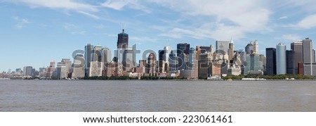 The skyline of the southern end of Manhattan Island including the new Freedom Tower under construction, New York, New York, USA