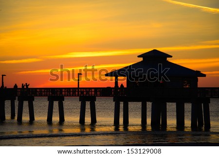 Silhouette of a pier in the Atlantic ocean, Fort Myers, Lee County, Florida, USA