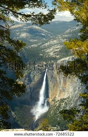What you can see on your way to the Sentinel Dome, in Yosemite, CA, USA