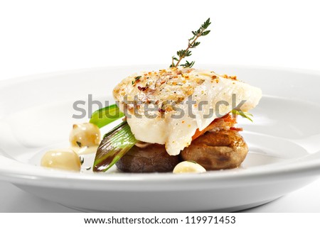 Hot Fish Dishes - Halibut fillet with Mushrooms, Tomatoes and Bacon