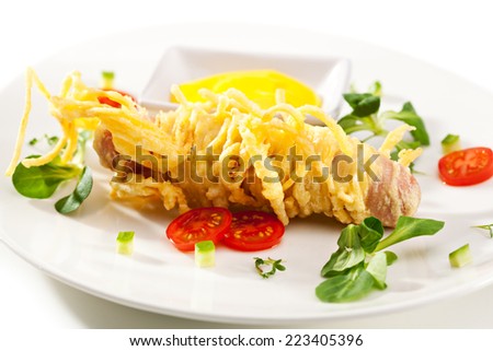 Hot Dog - Sausage in Crispy Pasta with Cheese Sauce