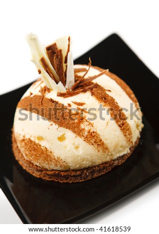 Dessert - Vanilla Cake with Chocolate Powder