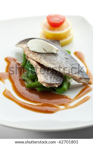Steamed Fish with Sauce, Lemon and Cherry Tomato