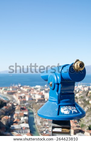 Telescope to observe panorama,coin operated telescope to observe the coastal landscape