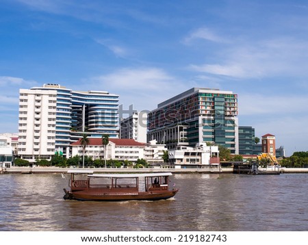BANGKOK, THAILAND - SEPTEMBER 21, 2014: Siriraj hospital is the first major hospital and the first medical school in Thailand, located in Bangkok on the west bank of the Chao Phraya River.