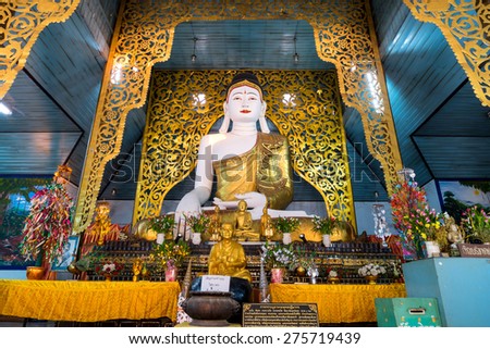MAEHONGSON, THAILAND - MARCH 16:Buddha statue in main church of Wat Jong Kham is unique outstanding with Burmese-style art in Thai temple in Maehongson, Thailand, was taken on March 16, 2015.
