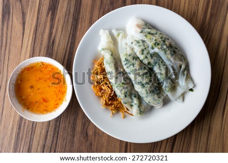 Banh cuon , Vietnamese steamed rice noodle rolls (Kow Griep Pag Mor) Pork Steamed Rice Parcels
