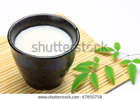 sweet alcoholic drink made from fermented rice