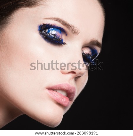 Mascara Applying. Long Lashes closeup. Mascara Brush. Eyelashes extensions. Makeup for Blue Eyes. Eye Make up Apply