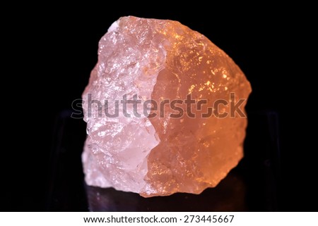 Shiny raw pink quartz