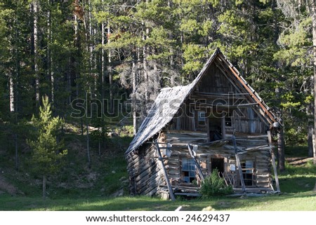An old cabin in Burgdorf, Idaho.