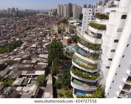 A social inequality icon in São Paulo, Brazil\'s biggest city: The Paraisópolis Favela and the luxury buildings